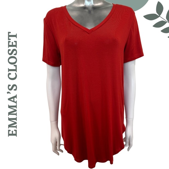 Emma’s Closet Tomato Red V-Neck Tunic T-Shirt Short Sleeve Rayon Blend Small - Picture 1 of 6